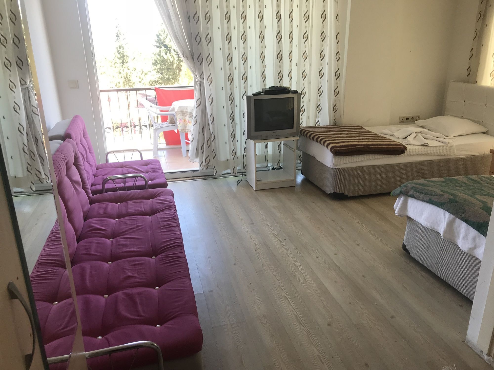 Cim Apartments Pansiyon Fethiye Bagian luar foto